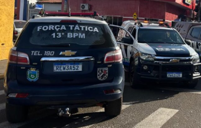 Imagem da notícia Homem é preso em flagrante após esfaquear companheira pelas costas e esconder arma em tanque de água em Paranaíba